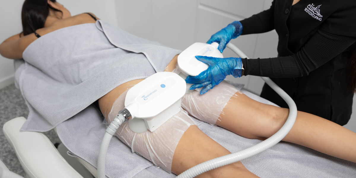 Cryo 360-behandling av side og midje hos Golden Beauty i Oslo